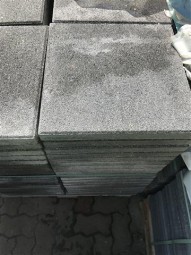 Terrassenplatten 1B PREMIUM QUARZ-ANTHRAZIT 40/40/4 CM